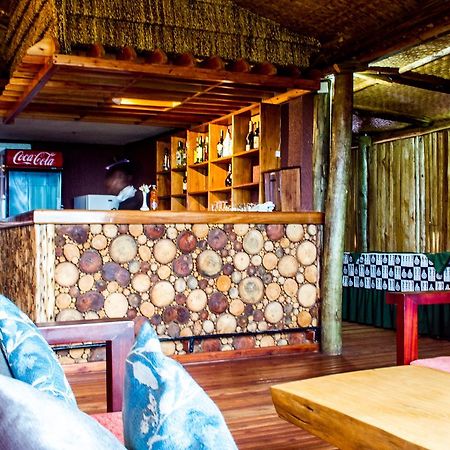 Queen Elizabeth Pvt Lodge Kichwamba Εξωτερικό φωτογραφία