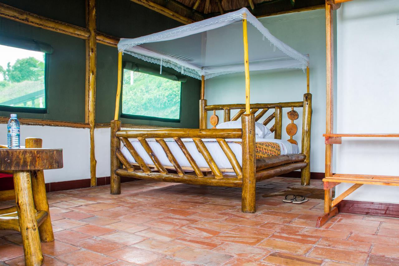 Queen Elizabeth Pvt Lodge Kichwamba Εξωτερικό φωτογραφία