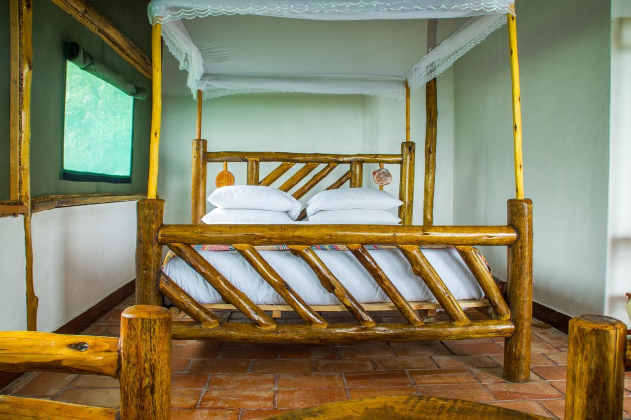 Queen Elizabeth Pvt Lodge Kichwamba Εξωτερικό φωτογραφία